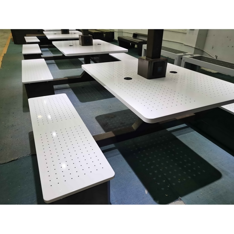 Hoge Quality Wireless Charping Unique Design Urban Street Smart Outdoor Furniture Solar Table
